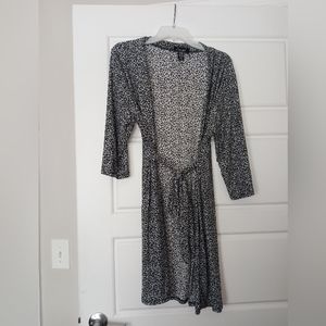 Rene rofe gray leopard print robe size large